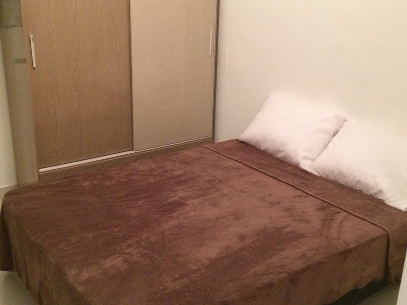 Cama y placard